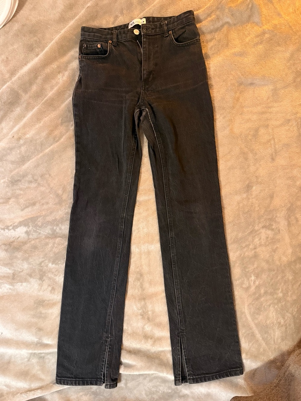 Zara Women’s Black Straight-Leg Jeans